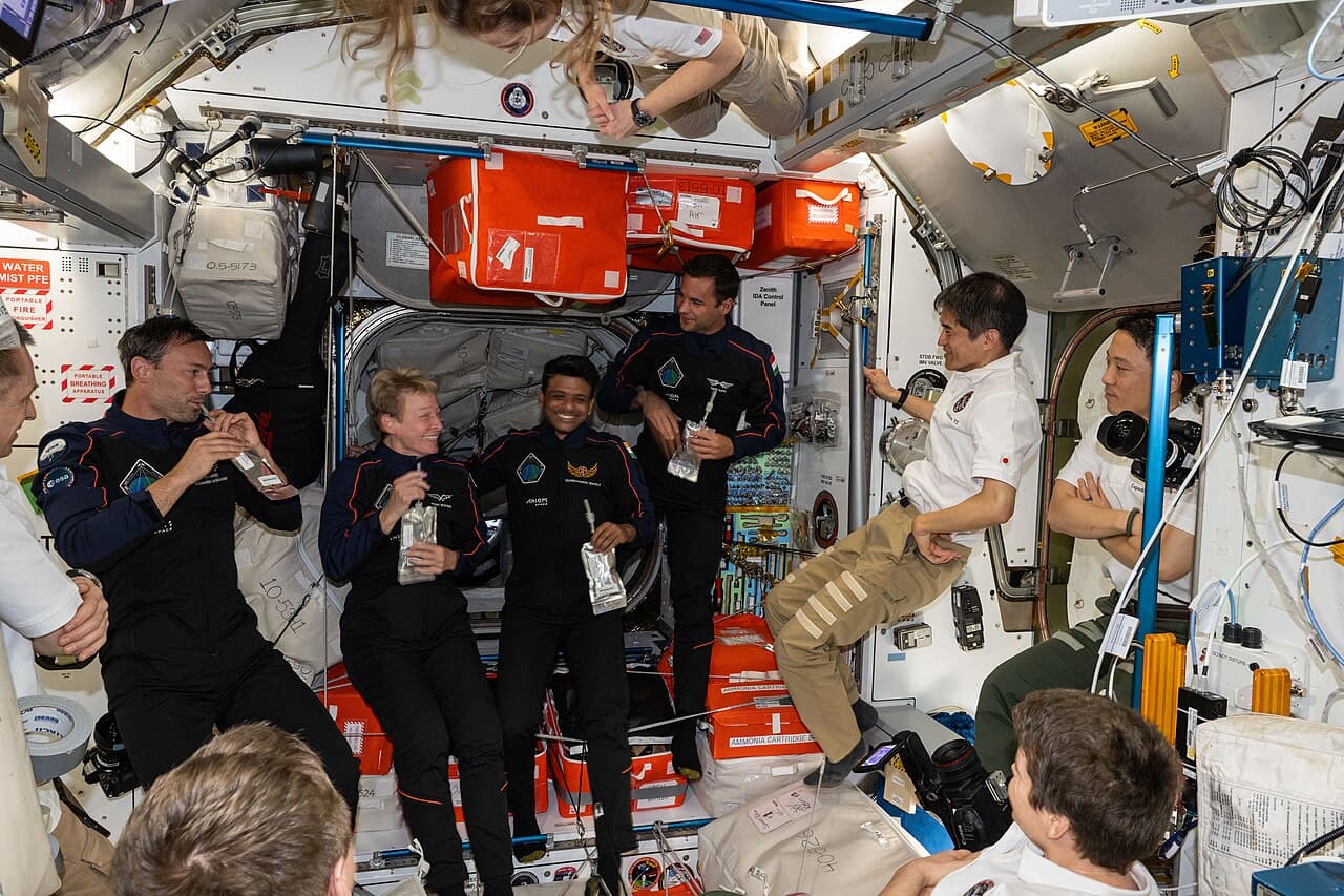 Private Astronaut Missions