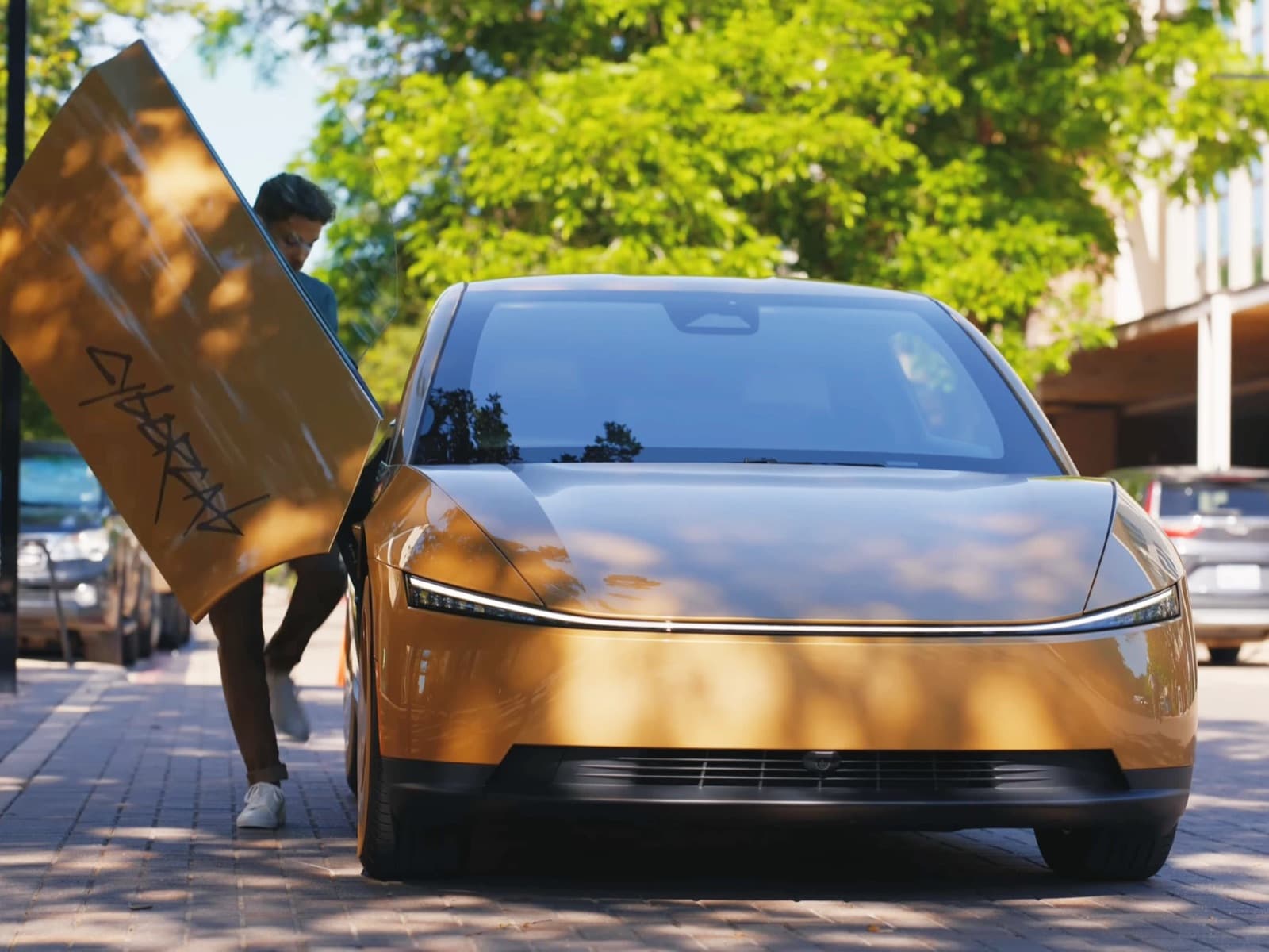 Cybercab (Robotaxi)