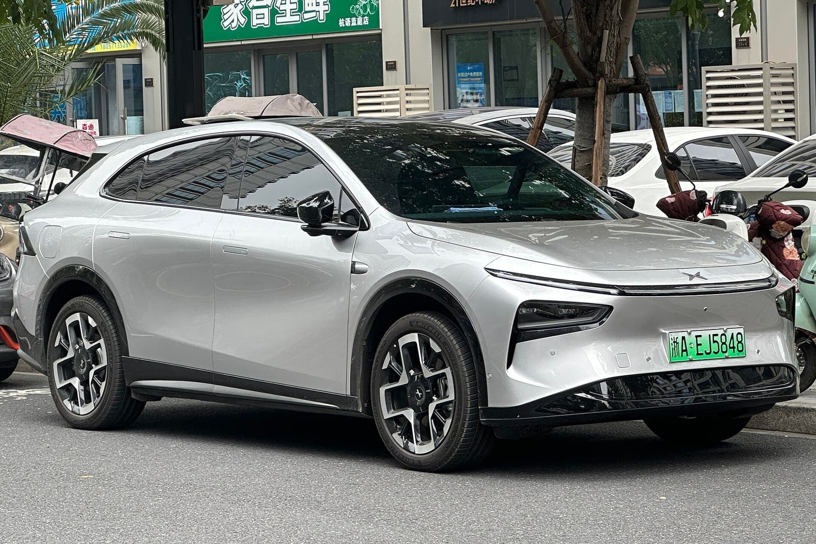XPeng G7 / G7 EREV